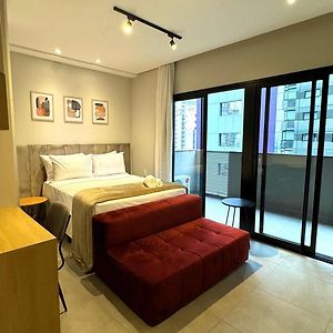 Estudio Deluxe con Cama Queen